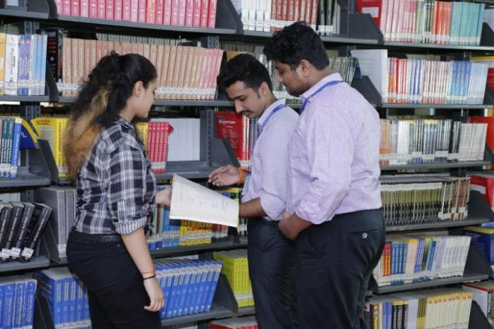 saraswati college library
